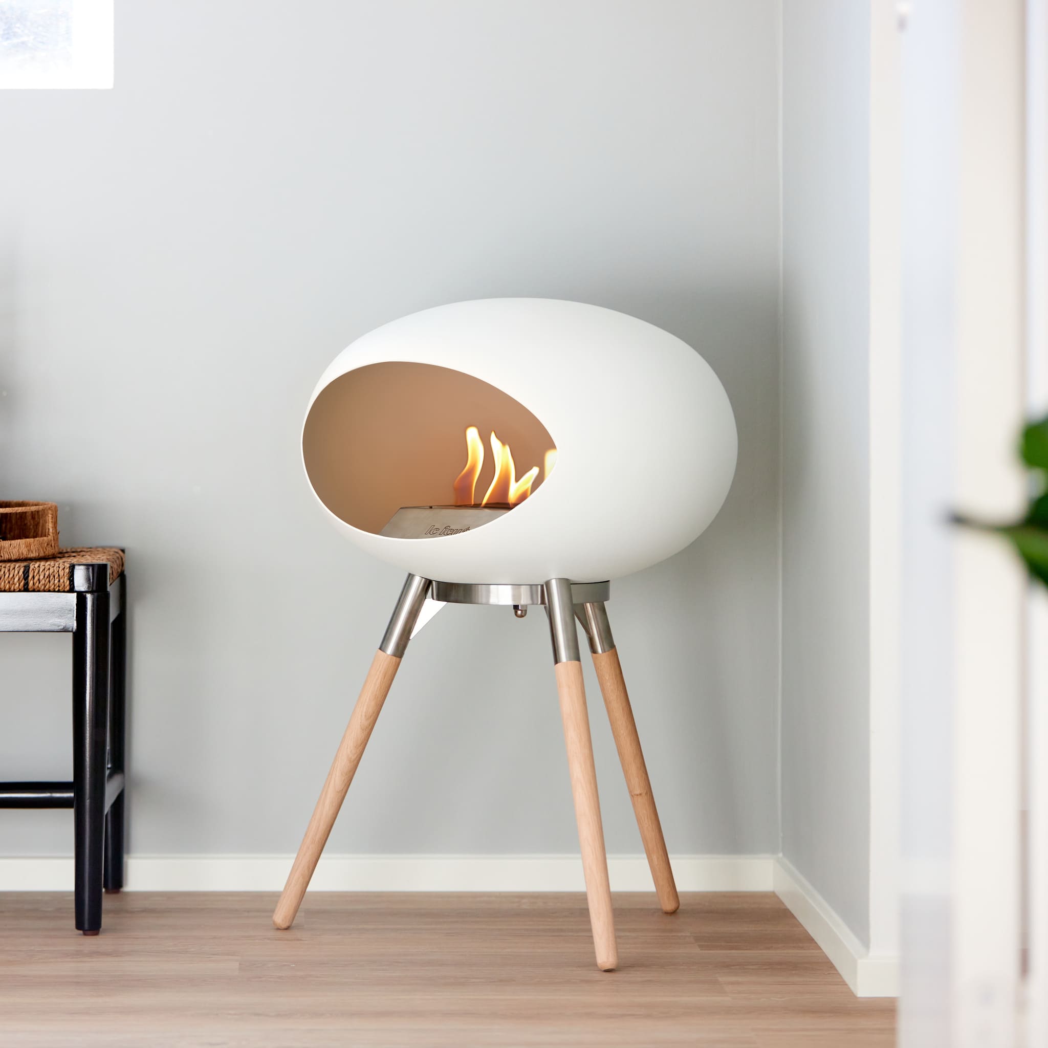 Le Feu Ground Low Dome - White