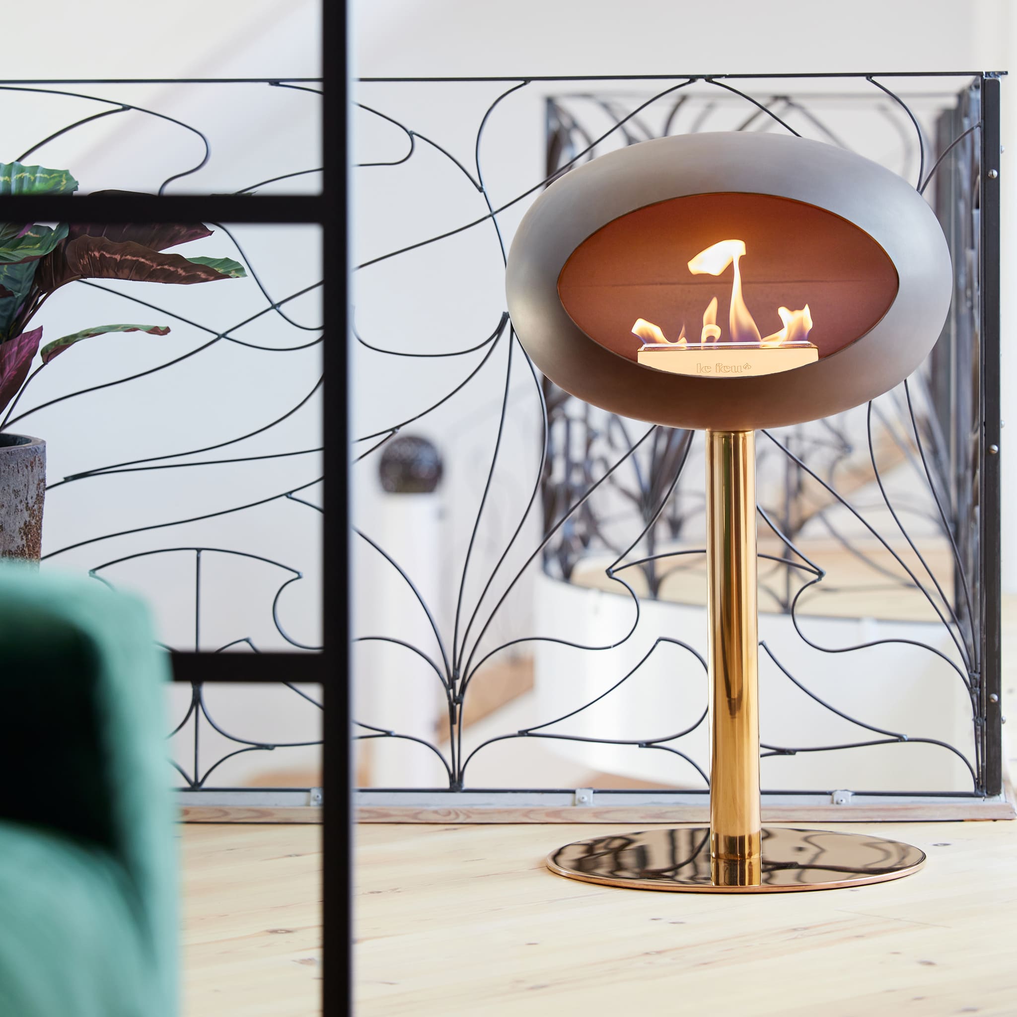 Le Feu Steel Low Dome - Mocca
