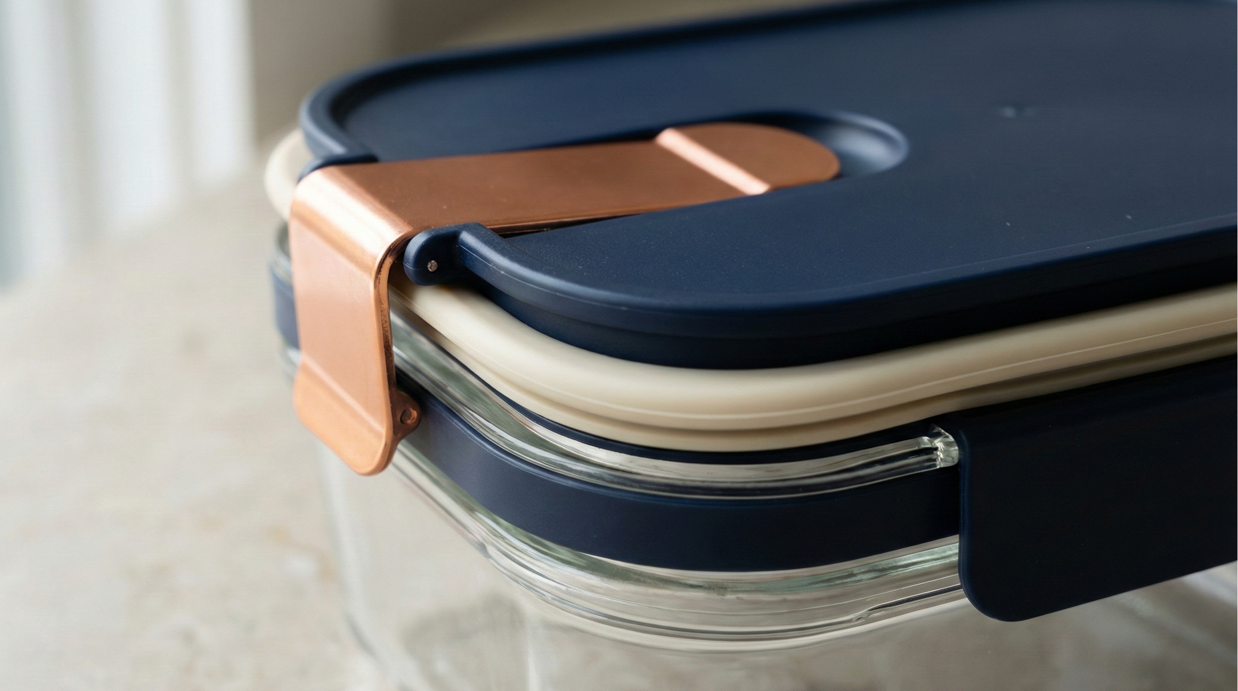 Airtight Food Storage Containers: What “Airtight” Really Means + What to Look For
