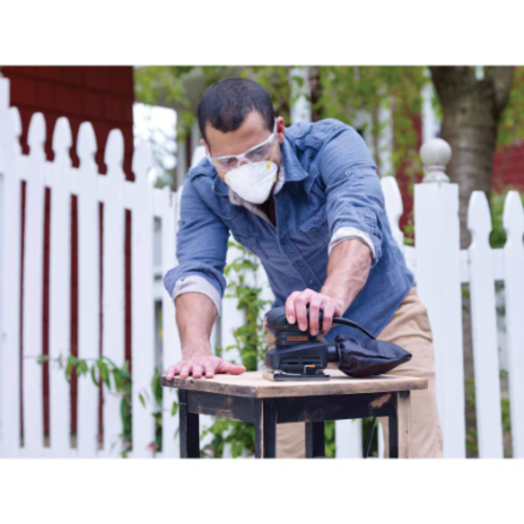 BLACK+DECKER BDEQS15C 1/4 Sheet 1.5 Amp Corded Sander