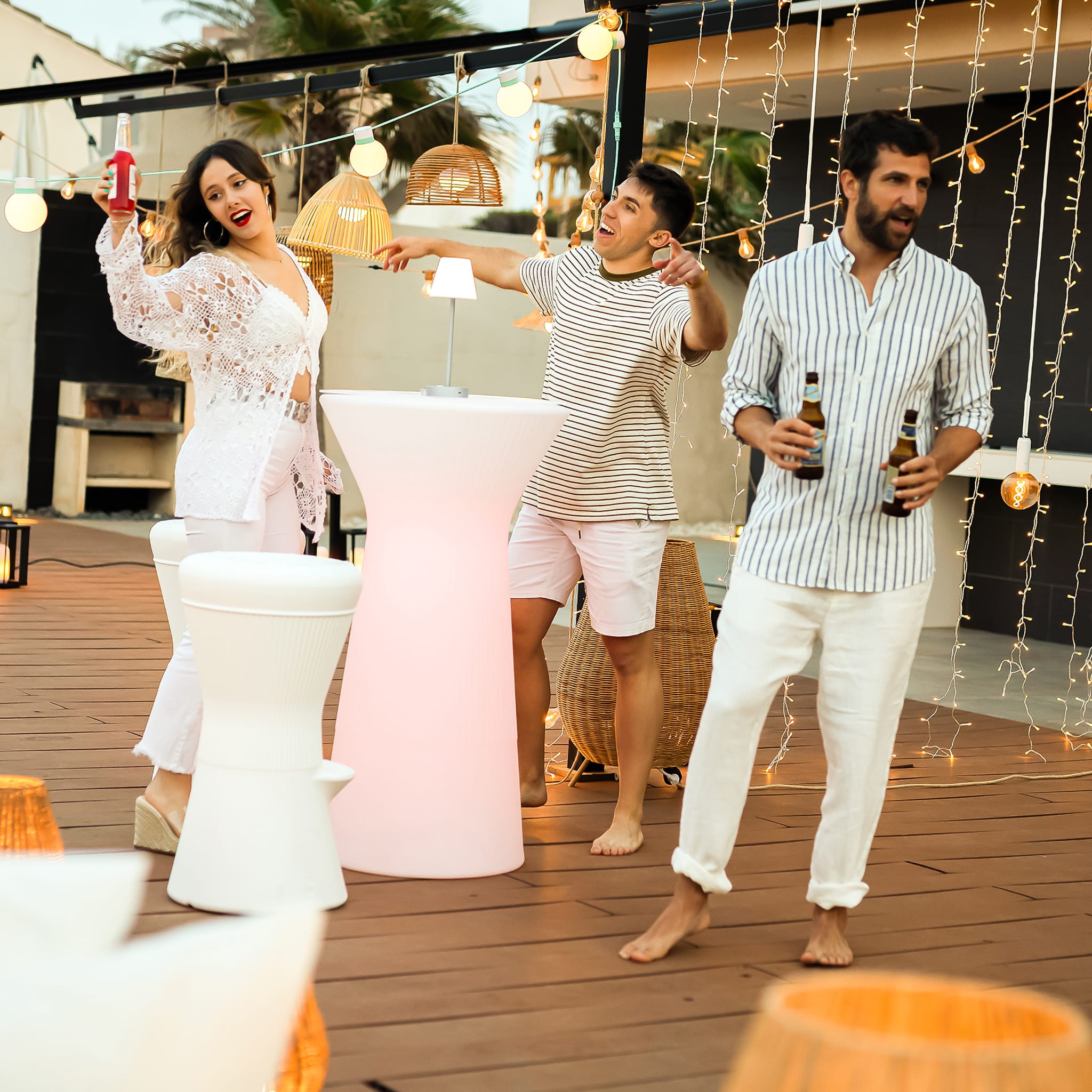 Capri 110 - Indoor & Outdoor Bar Table