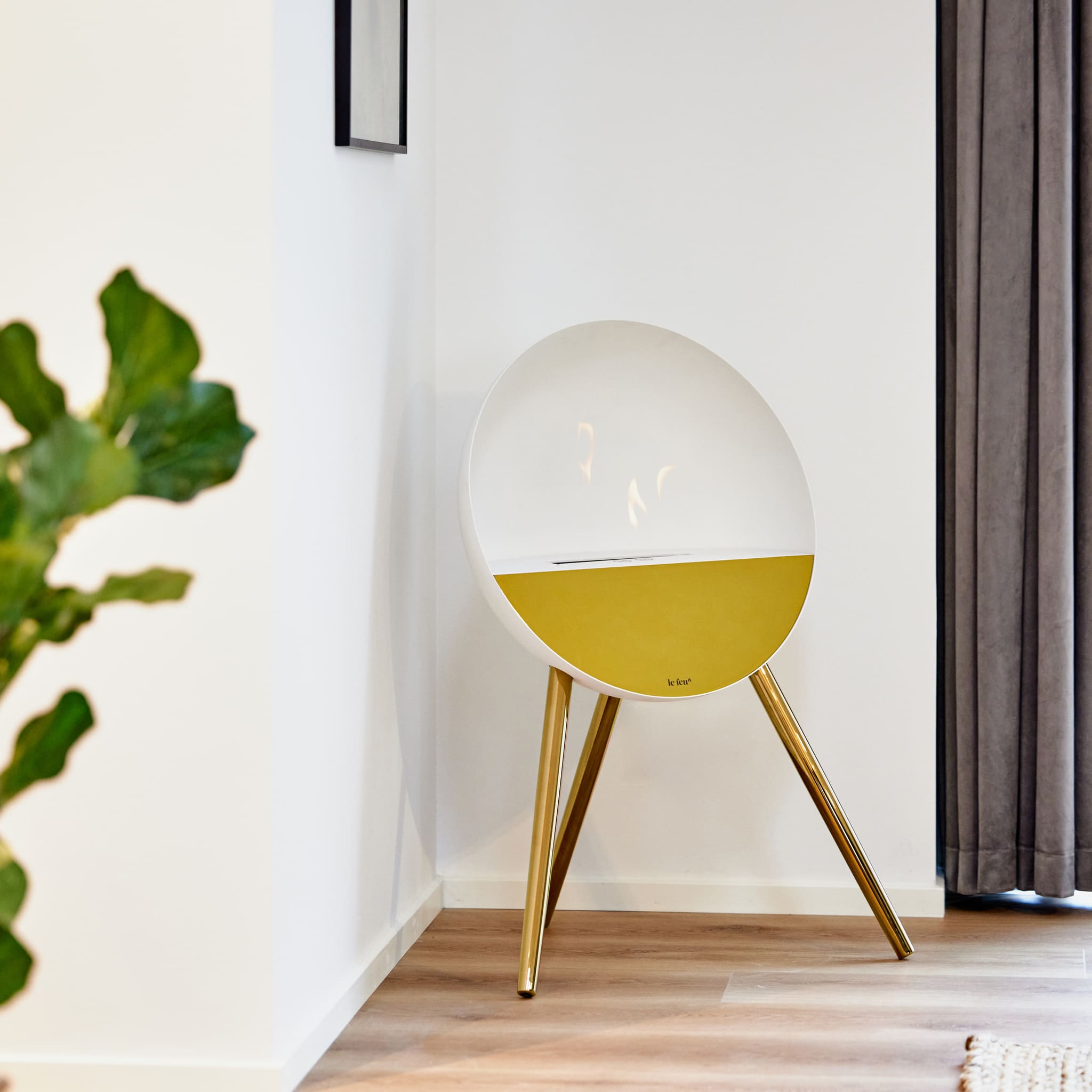 Le Feu Eye - White