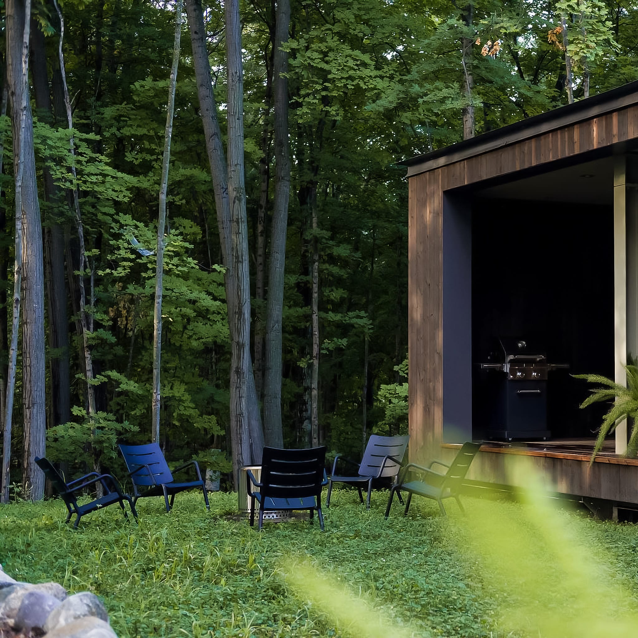 OUTO Lounge Chair - Indoor & Outdoor Use