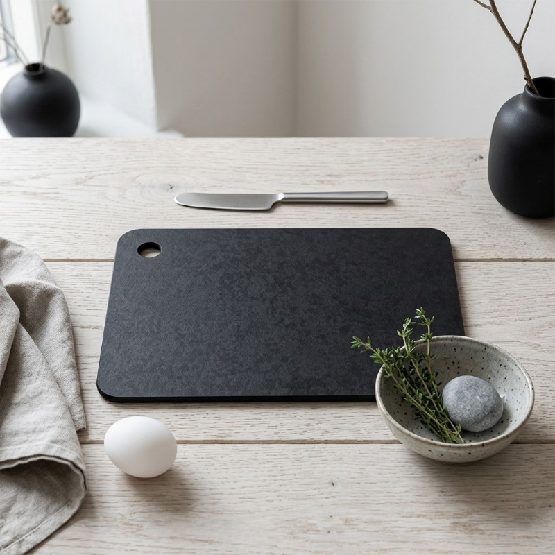 Combekk Recycled Paper Cutting Board 20x30 cm