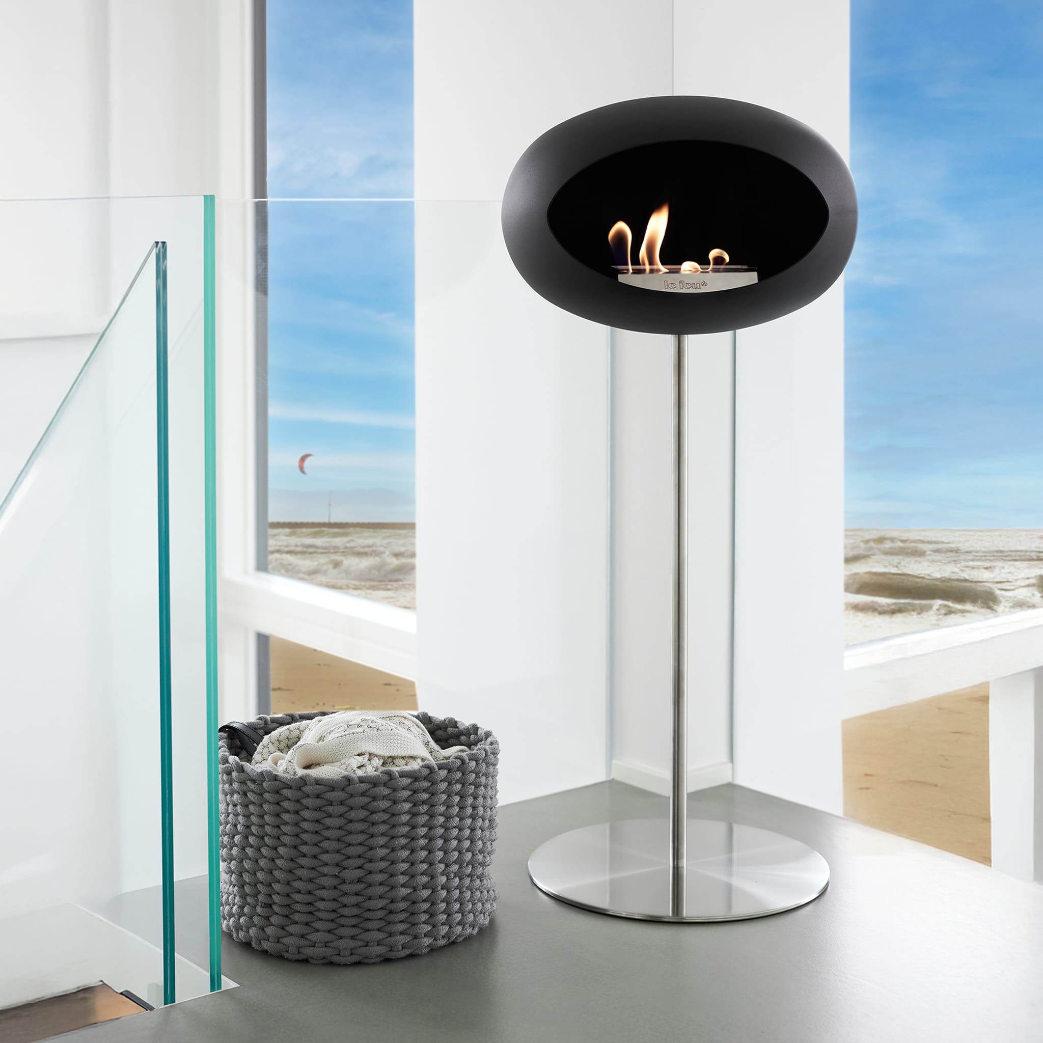 Le Feu Steel High Dome - Black